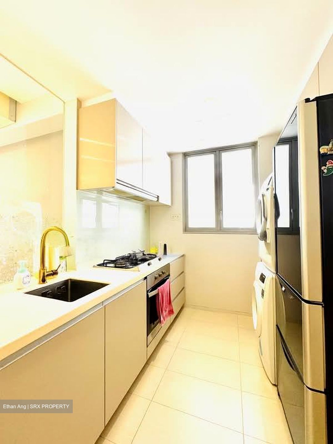 Prive (D19), Condominium #566150321
